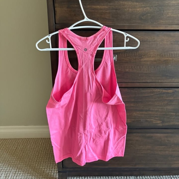 lululemon Swiftly Tech Racerback Tank Top - Picture 5 of 8